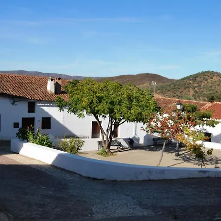 El Alojamiento Rural De Peter Aracena Exterior photo